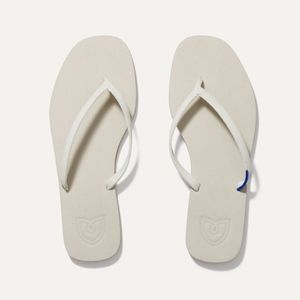 Rothy's Flip Flop in Coconut